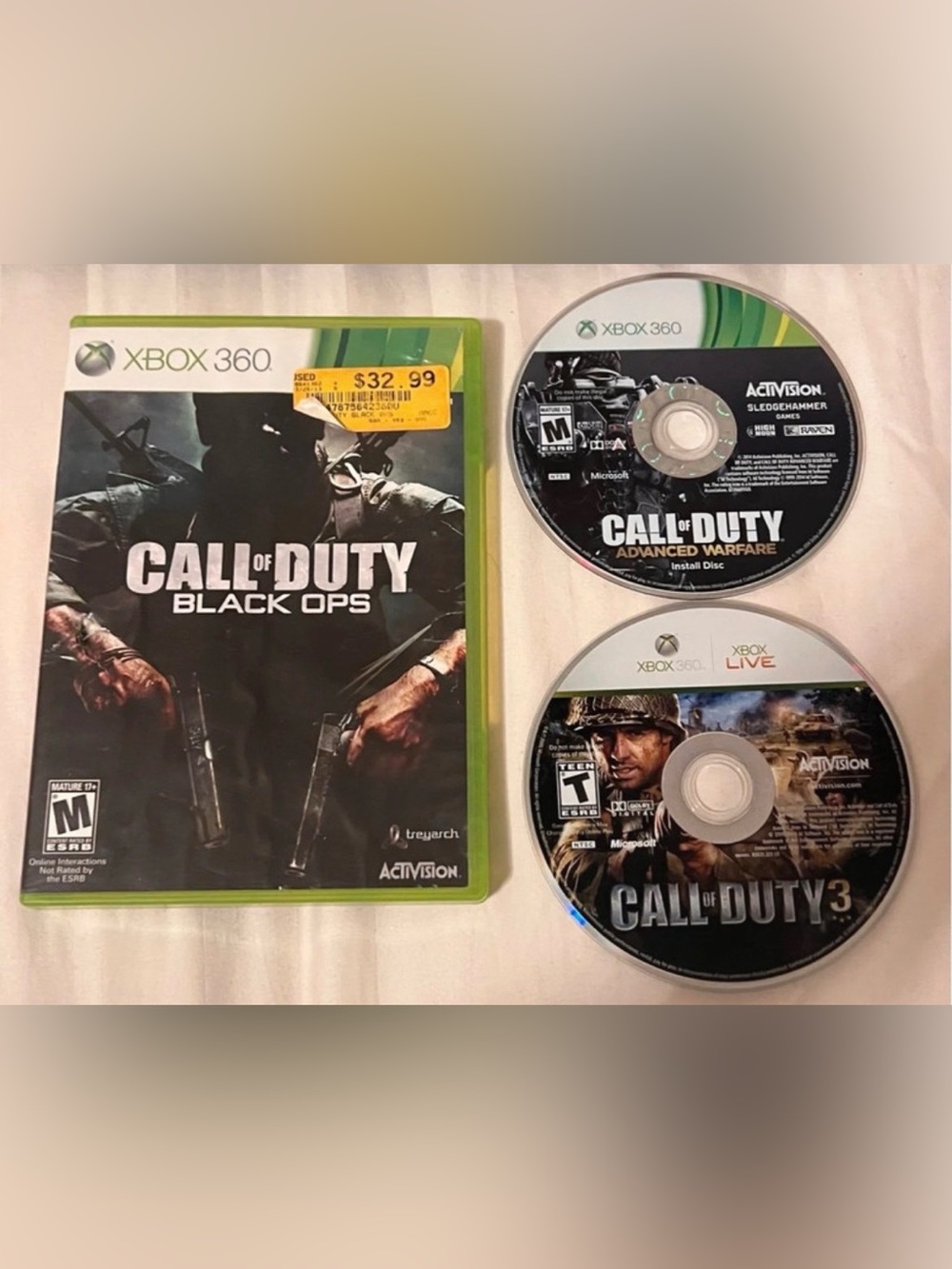 Microsoft Xbox 360-Call of Duty Bundle - Black Ops, Call of Duty 3, Tested